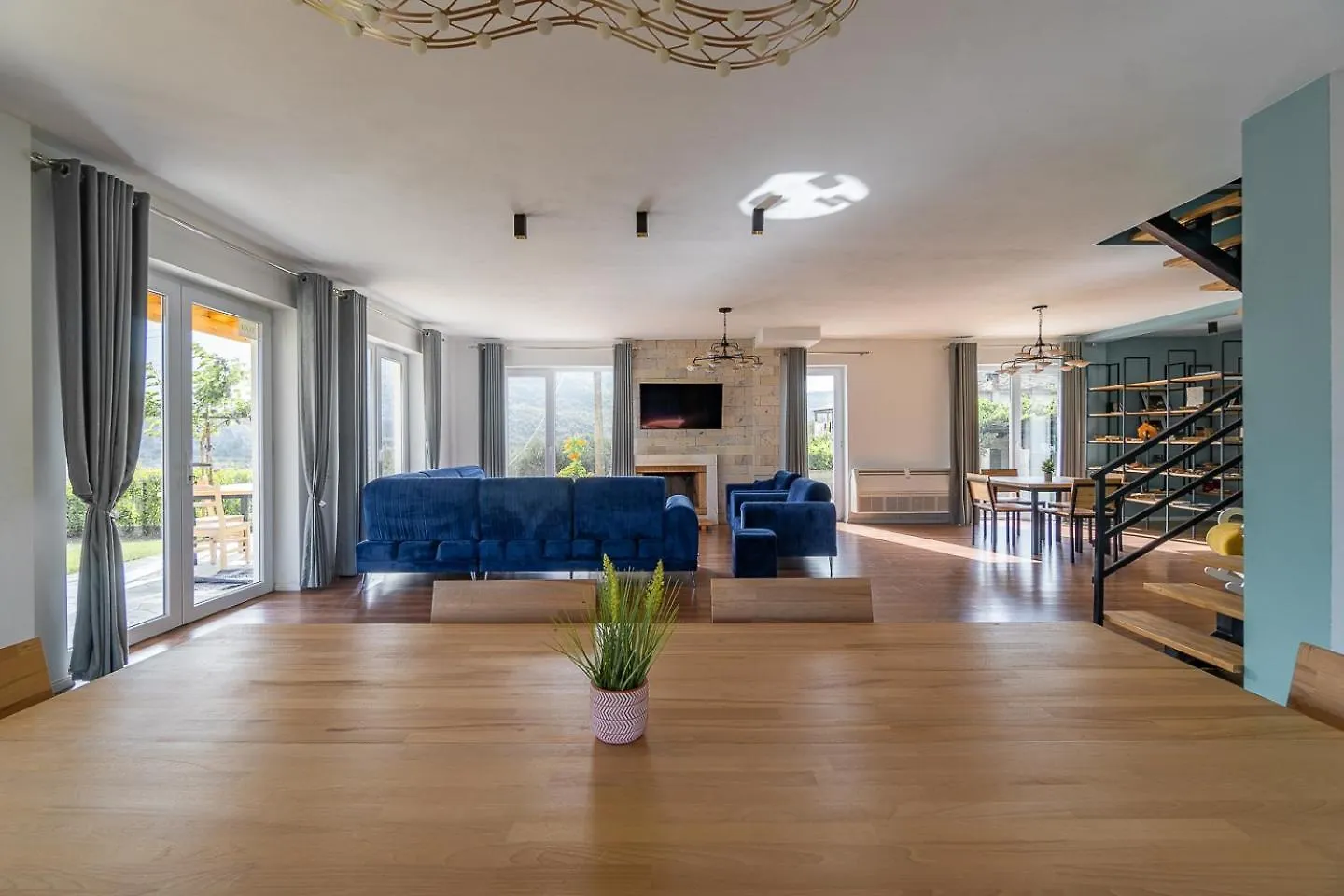 Villa Bujtina Lumo & Pool Përmet
