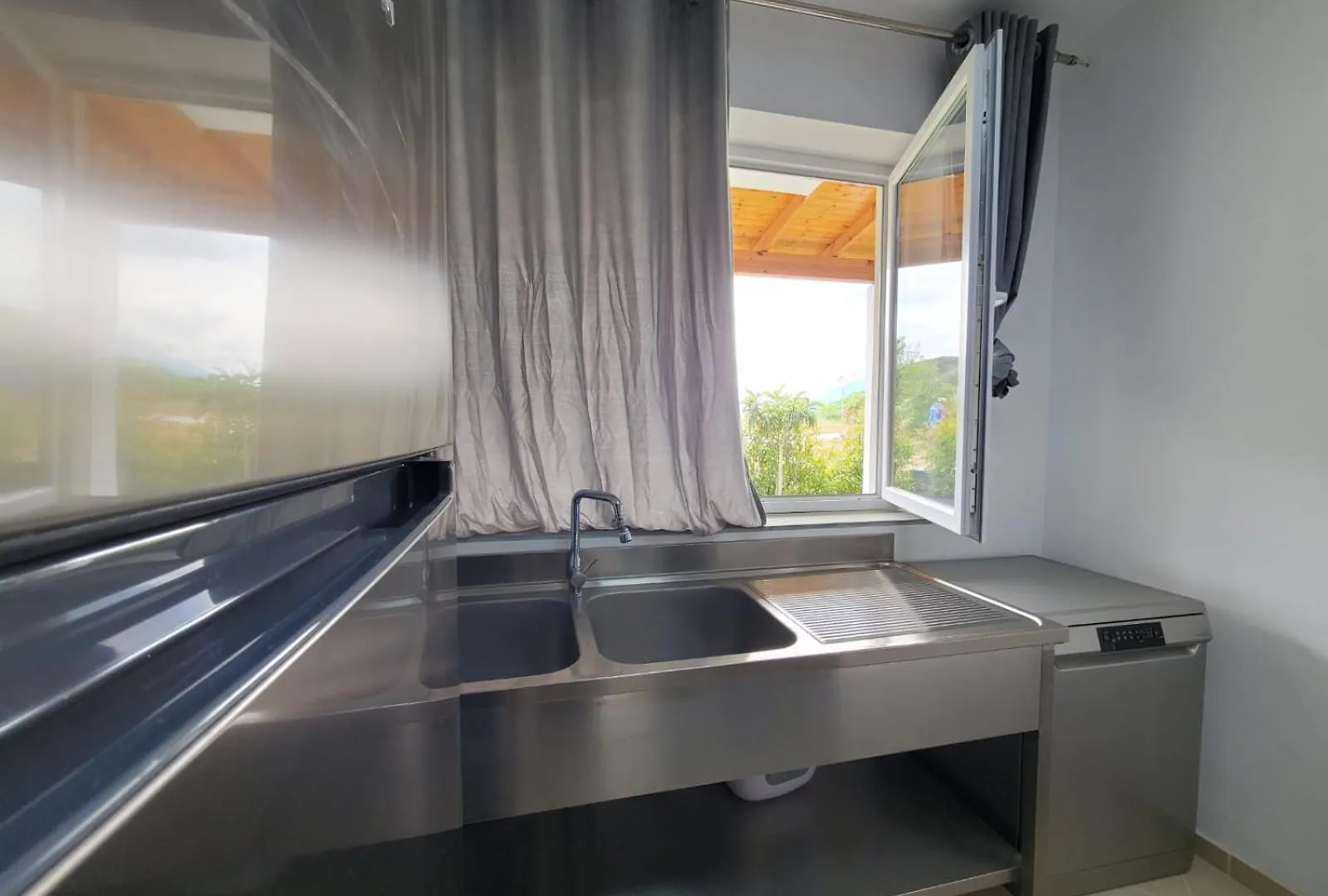 Villa Bujtina Lumo & Pool Përmet